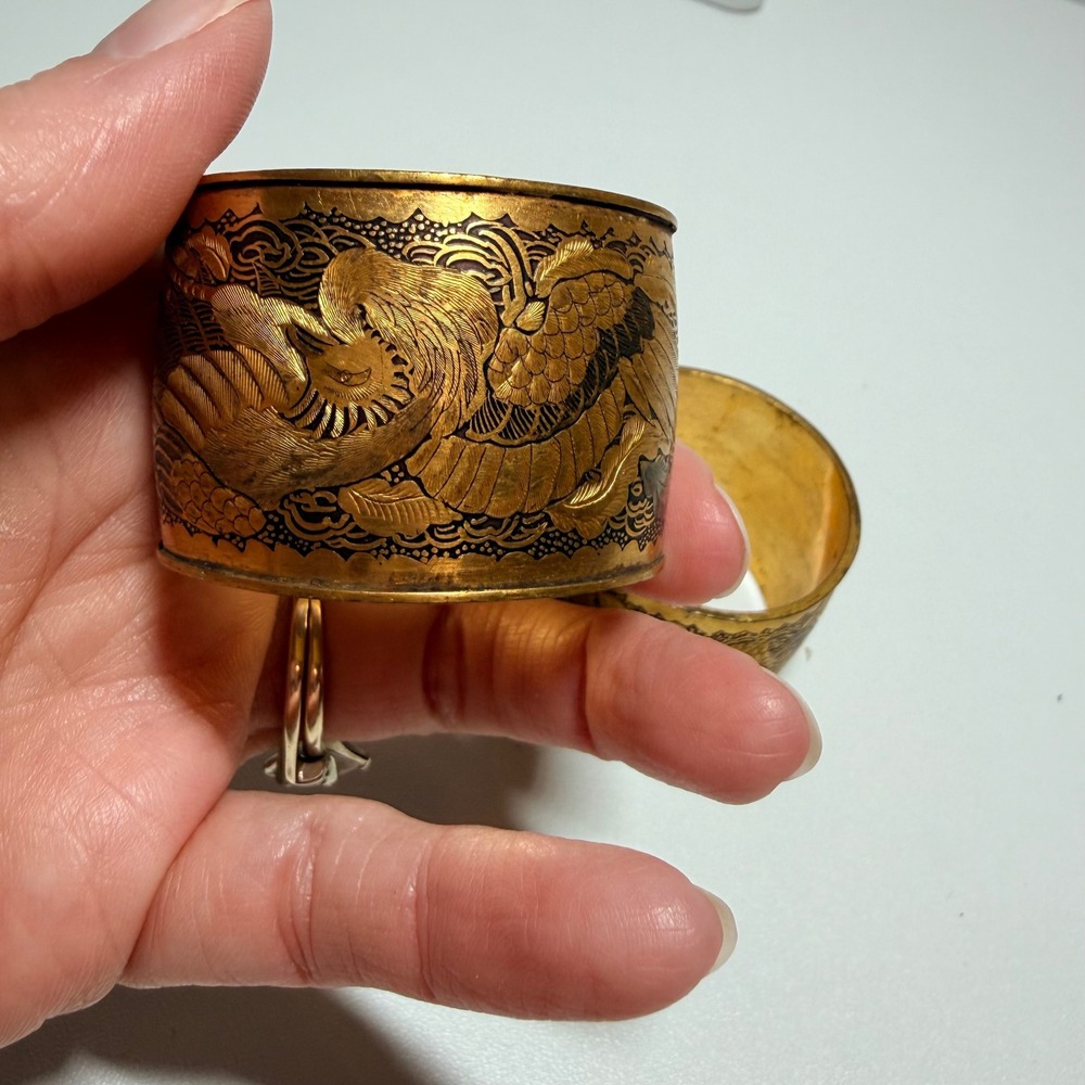 Vintage Gold Tone Etched Phoenix Dragon Napkin Rings Set of 2 Chinoiserie Decor - Picture 7 of 13